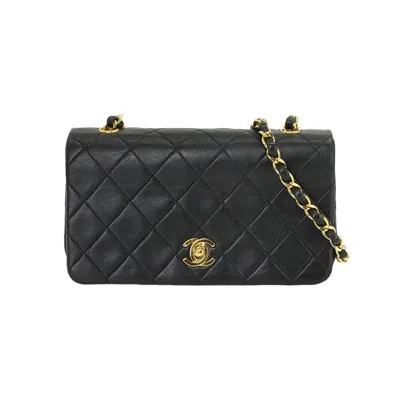 Pre-owned Chanel Wallet On Chain Black Leather Shoulder Bag ()