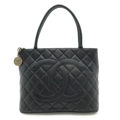 Pre-owned Chanel Matelasse Black Leather Shoulder Bag Tote Bag ()