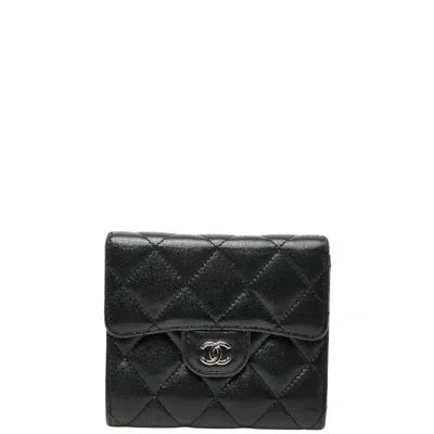 Pre-owned Chanel Matelasse Black Leather Wallet (tri-fold) ()