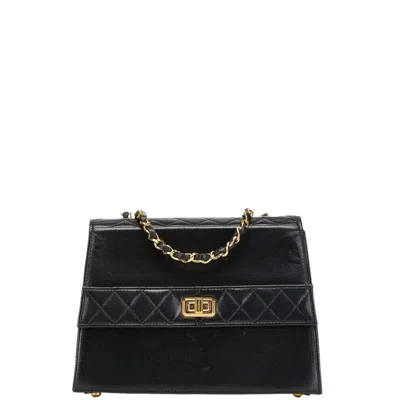 Pre-owned Chanel Matelasse Black Pouch Shoulder Bag ()