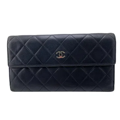 Pre-owned Chanel Matelasse Black Red Color Wine Leather Long Wallet (bi-fold) ()