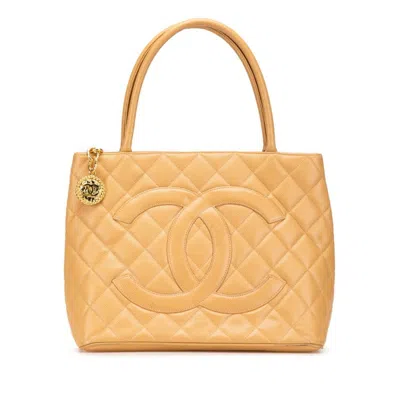 Pre-owned Chanel Matelasse Brown Camel Grained Calfskin Handbag Tote Bag ()