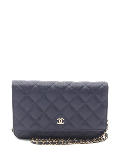 Pre-owned Chanel Matelassé Caviar-leather Chain Wallet In Blue