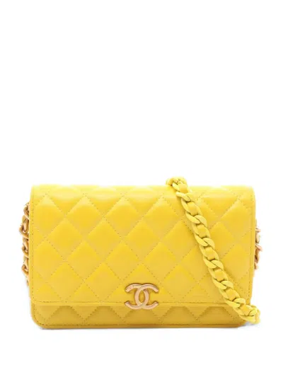 Pre-owned Chanel Matelassé Cc Chain Wallet In Yellow