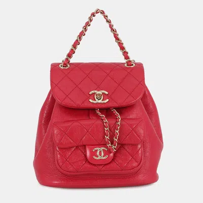 Pre-owned Chanel Matelasse Chainbackpack Red Leather