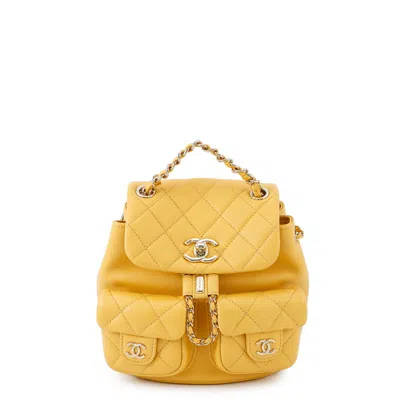 Pre-owned Chanel Matelasse Champagne Gold Yellow Leather Backpack ()