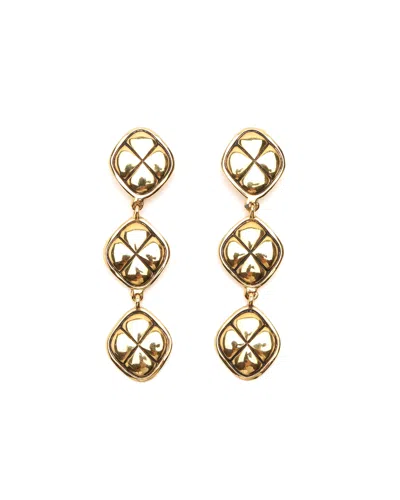Pre-owned Chanel Matelasse Clip-on Earrings In Gold
