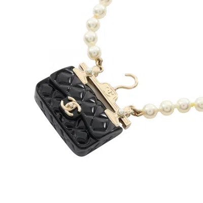 Pre-owned Chanel Matelasse Gold Ivory Necklace () In Multi