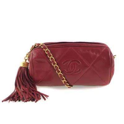 Pre-owned Chanel Matelasse Gold Red Color Shoulder Bag () In Gold, Red Color