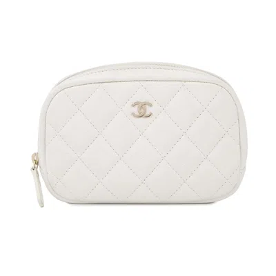 Pre-owned Chanel Matelasse Grained Calfskin Pouch () In White