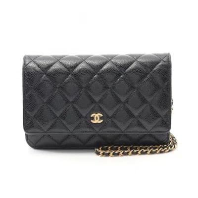 Pre-owned Chanel Matelasse Grained Calfskin Shoulder Bag () In Black