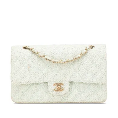 Pre-owned Chanel Matelasse Green Tweed Leather Shoulder Bag ()
