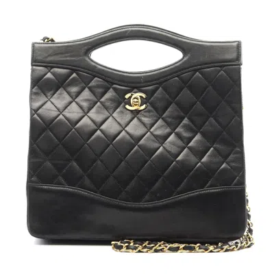 Pre-owned Chanel Matelasse Lambskin Handbag Black