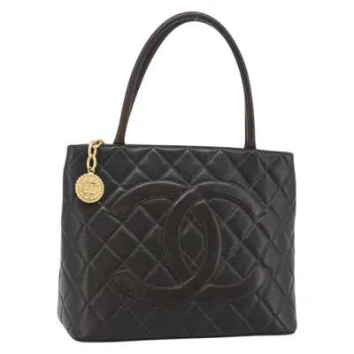 Pre-owned Chanel Matelassé Lambskin Leather Black Leather Tote Bag Bag ()