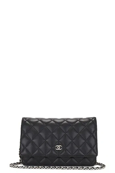 Pre-owned Chanel Matelasse Lambskin Wallet On Chain Bag In Black