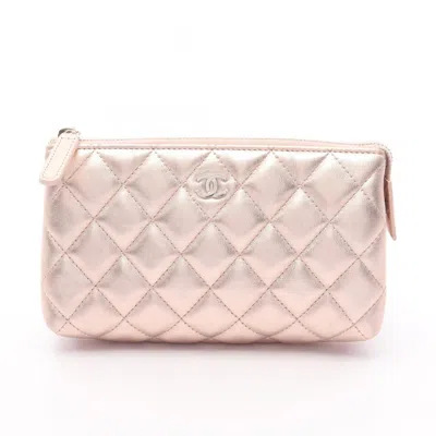 Pre-owned Chanel Matelasse Leather Pouch () In Pink