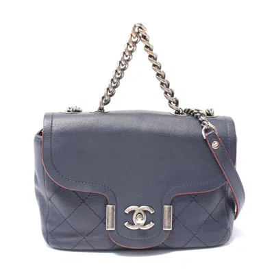 Pre-owned Chanel Matelasse Leather Shoulder Bag In Blue