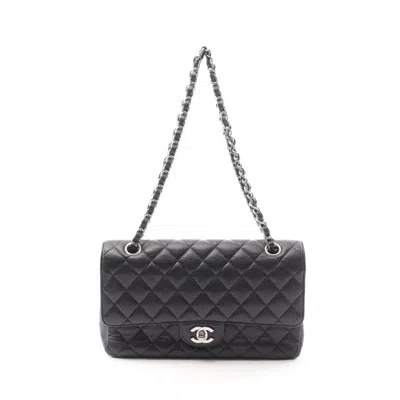 Pre-owned Chanel Matelasse Leather Shoulder Bag () In Black