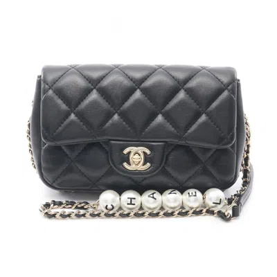 Pre-owned Chanel Matelasse Leather Shoulder Bag () In Black