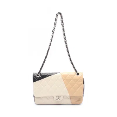 Pre-owned Chanel Matelasse Leather Shoulder Bag () In Multi