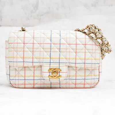 Pre-owned Chanel Matelasse Leather Shoulder Bag () In Multi