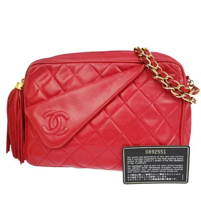 Pre-owned Chanel Matelassé Leather Shoulder Bag () In Red