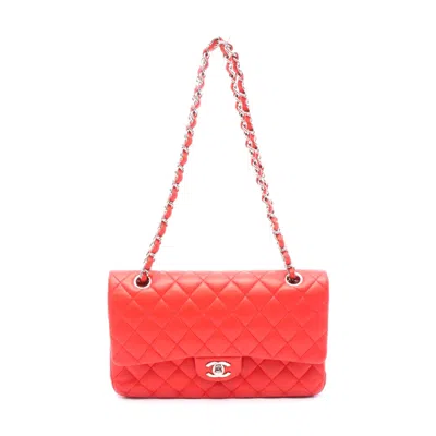 Pre-owned Chanel Matelasse Leather Shoulder Bag In Red