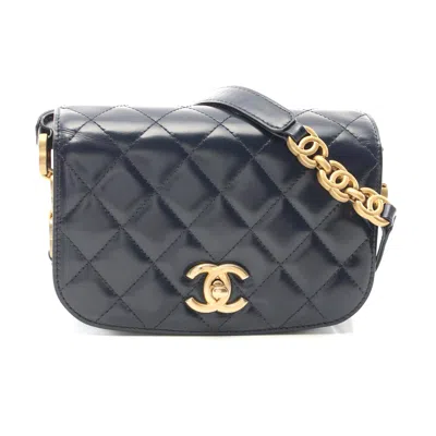 Pre-owned Chanel Matelasse Leather Suede Shoulder Bag In Blue