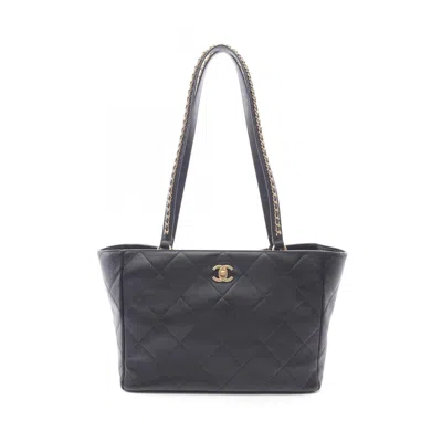 Pre-owned Chanel Matelasse Leather Tote Bag () In Black