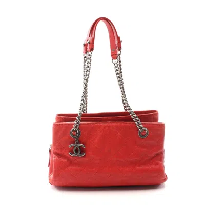 Pre-owned Chanel Matelasse Leather Tote Bag Red