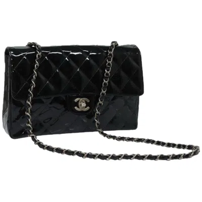 Pre-owned Chanel Matelassé Vinyl Shoulder Bag () In Black