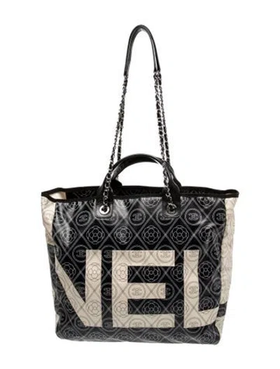 Pre-owned Chanel Maxi Camellia Shopping Tote