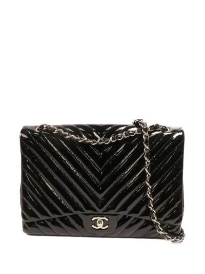 Pre-owned Chanel Maxi Classic Cc Turn-lock Shoulder Bag In Black