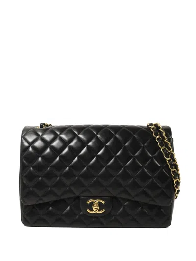Pre-owned Chanel Maxi Classic Cc Turn-lock Shoulder Bag In Black
