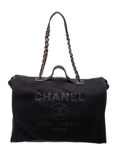 Pre-owned Chanel Maxi Deauville Bowling Bag In Black