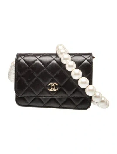 Pre-owned Chanel Maxi Pearls Clutch W/ Chain In Black