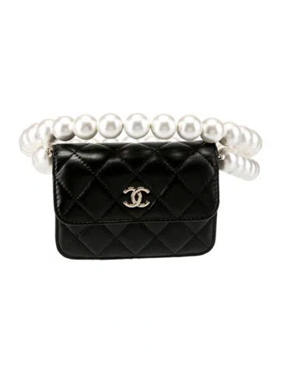 Pre-owned Chanel Maxi Pearls Mini Wallet On Chain In Black
