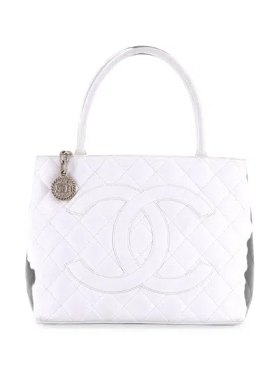 Pre-owned Chanel Medallion Quilted Caviar Tote Bag In White