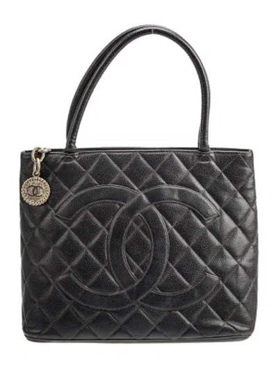 Pre-owned Chanel Medallion Tote In Black