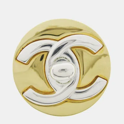 Pre-owned Chanel Medallion Turnlock Brooch Pin Gold