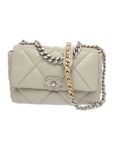 Pre-owned Chanel Medium 19 Flap Bag In Gray