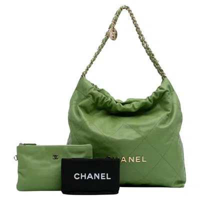 Pre-owned Chanel Medium Caviar 22 Tote In Black