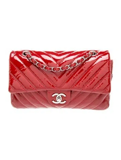 Pre-owned Chanel Medium Chevron Classic Single Flap Bag In Red