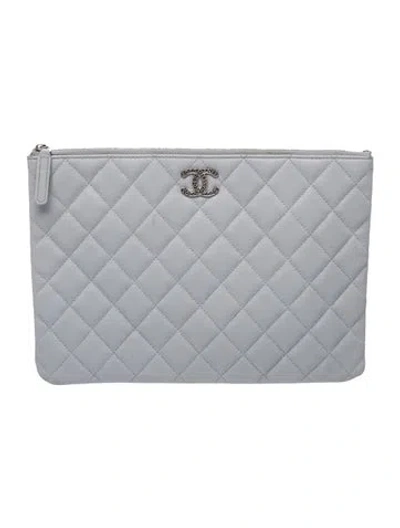 Pre-owned Chanel Medium Classic O-case Clutch In Blue