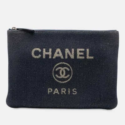 Pre-owned Chanel Medium Denim Deauville O Case Clutch In Blue