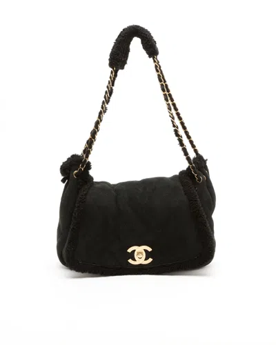 Pre-owned Chanel Medium Shearling Accordian Flap Bag In Black