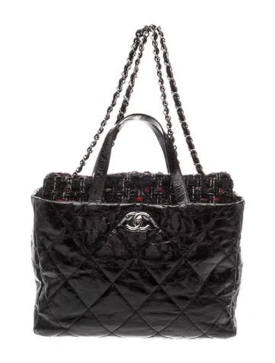 Pre-owned Chanel Medium Tweed Portobello Tote In Black