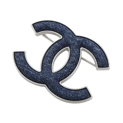 Pre-owned Chanel Metal Brooch () In Blue