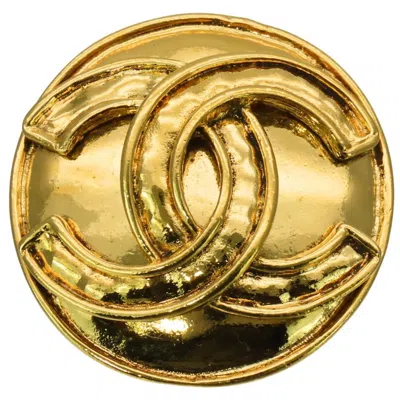 Pre-owned Chanel Metal Brooch () In Gold