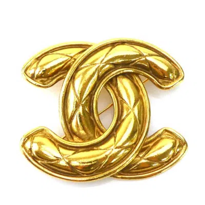 Pre-owned Chanel Metal Brooch () In Gold